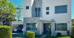 Elegant Two-Story Home in Estancia del Sol — Turrúcares, Alajuela Elegant Two-Story Home in Estancia del Sol — Turrúcares, Alajuela