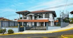 Spectacular 500 m² Luxury Home in La Guaria — Grecia, Alajuela