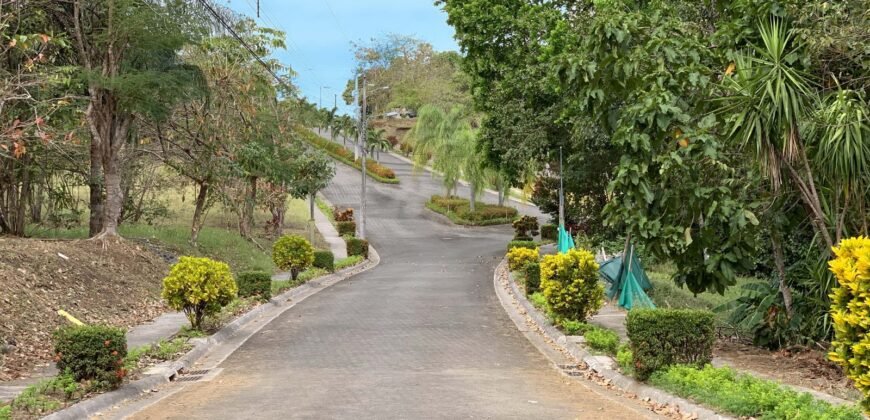 Gated Community Lot 1,171 m² — Bosques del Sol, Coyolar, Orotina